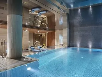 Melas 5*