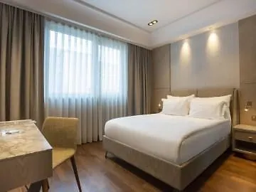 Melas Szálloda 5*